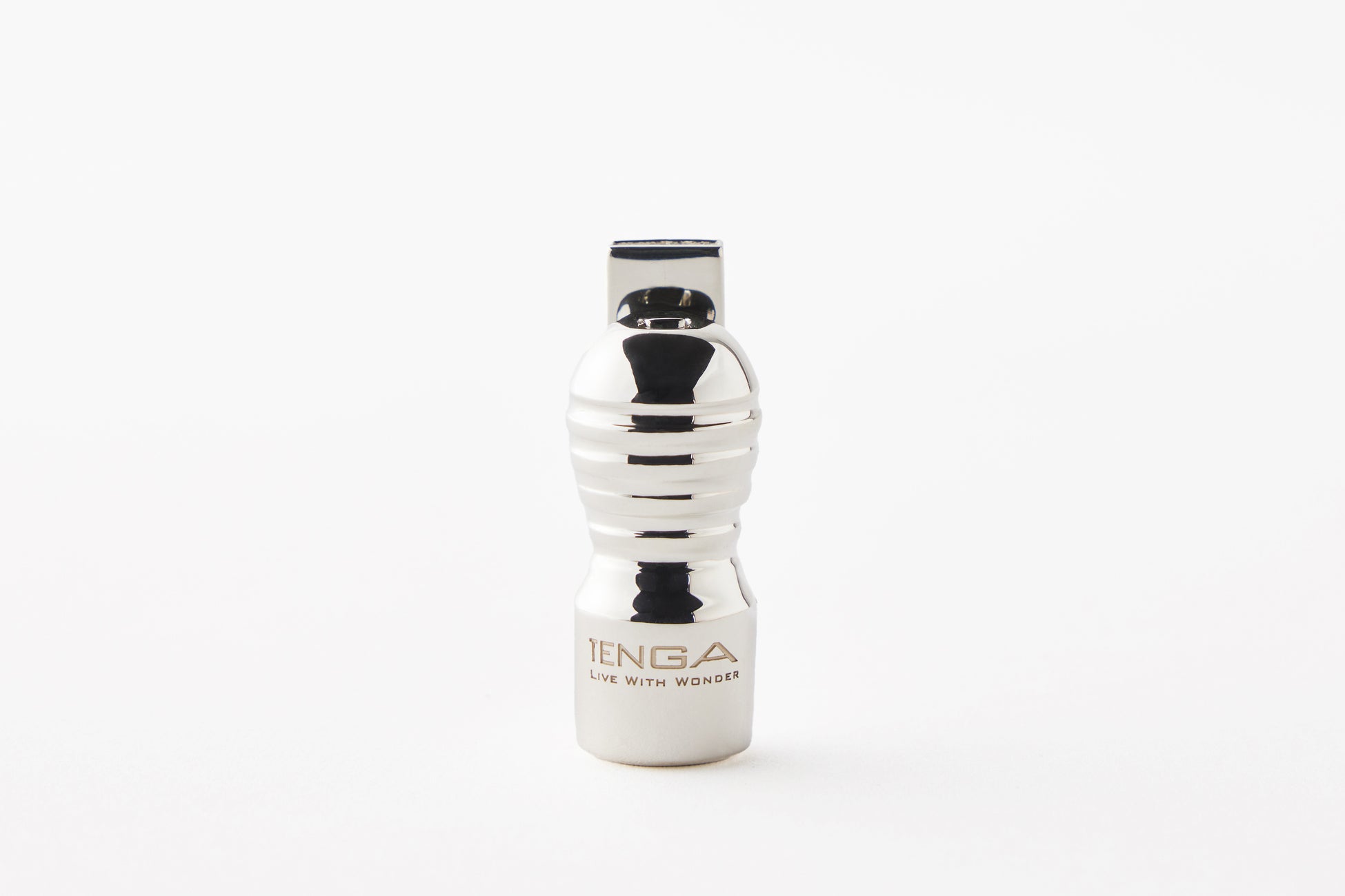 TENGA เปิดตัวเครื่องรางนำโชคนกหวีดจากทองคำแท้!! 10 TENGA เปิดตัวเครื่องรางนำโชคนกหวีดจากทองคำแท้!!