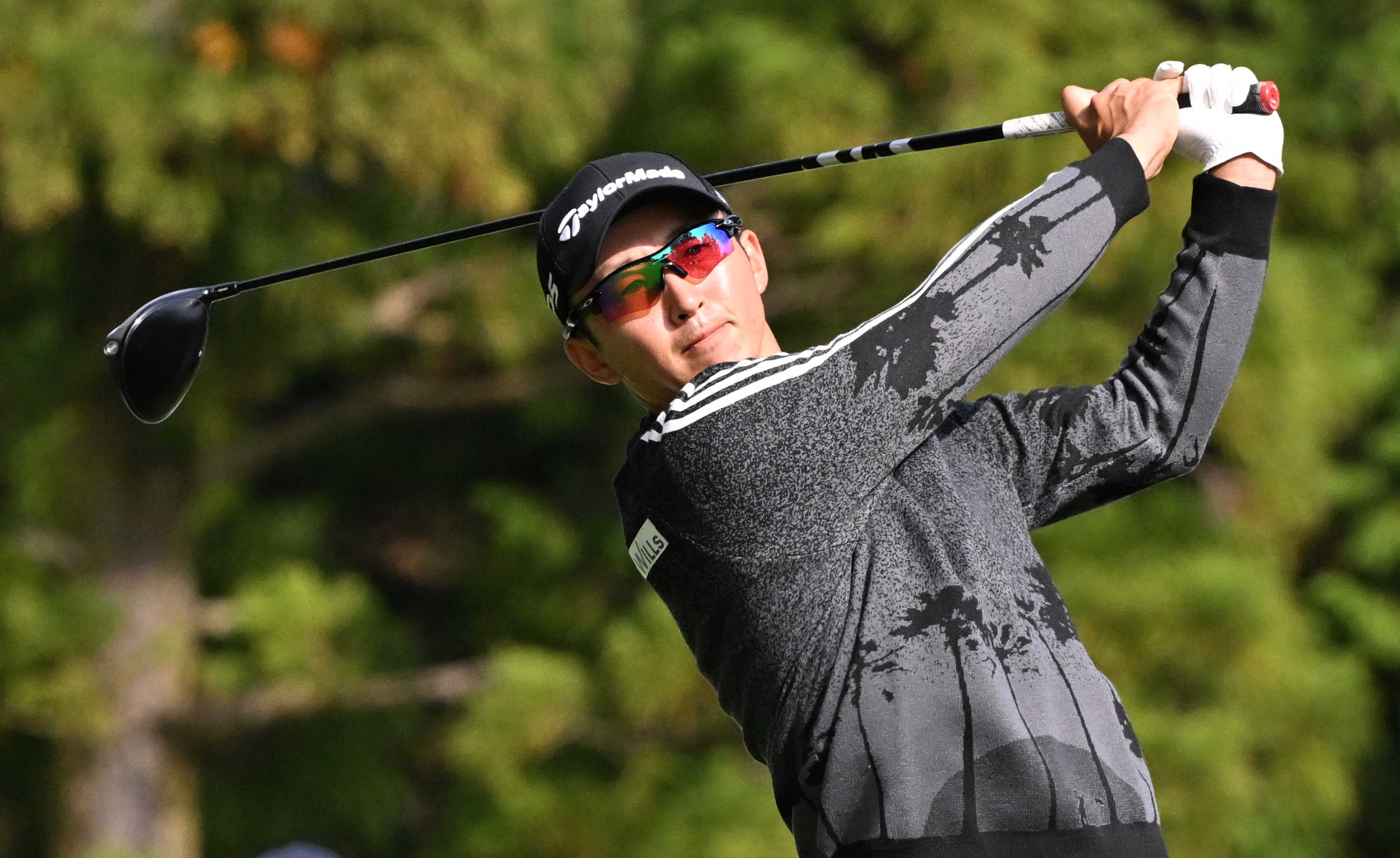 岩崎亜久竜(いわさき・あぐり)選手