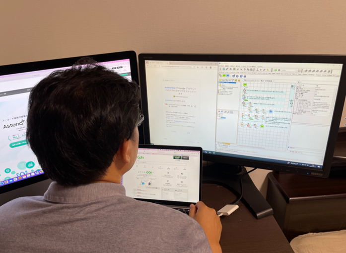 OAuth認証機能を利用してGmailとの自動連携を行う様子