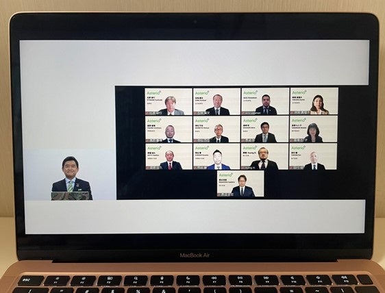 株主総会の様子