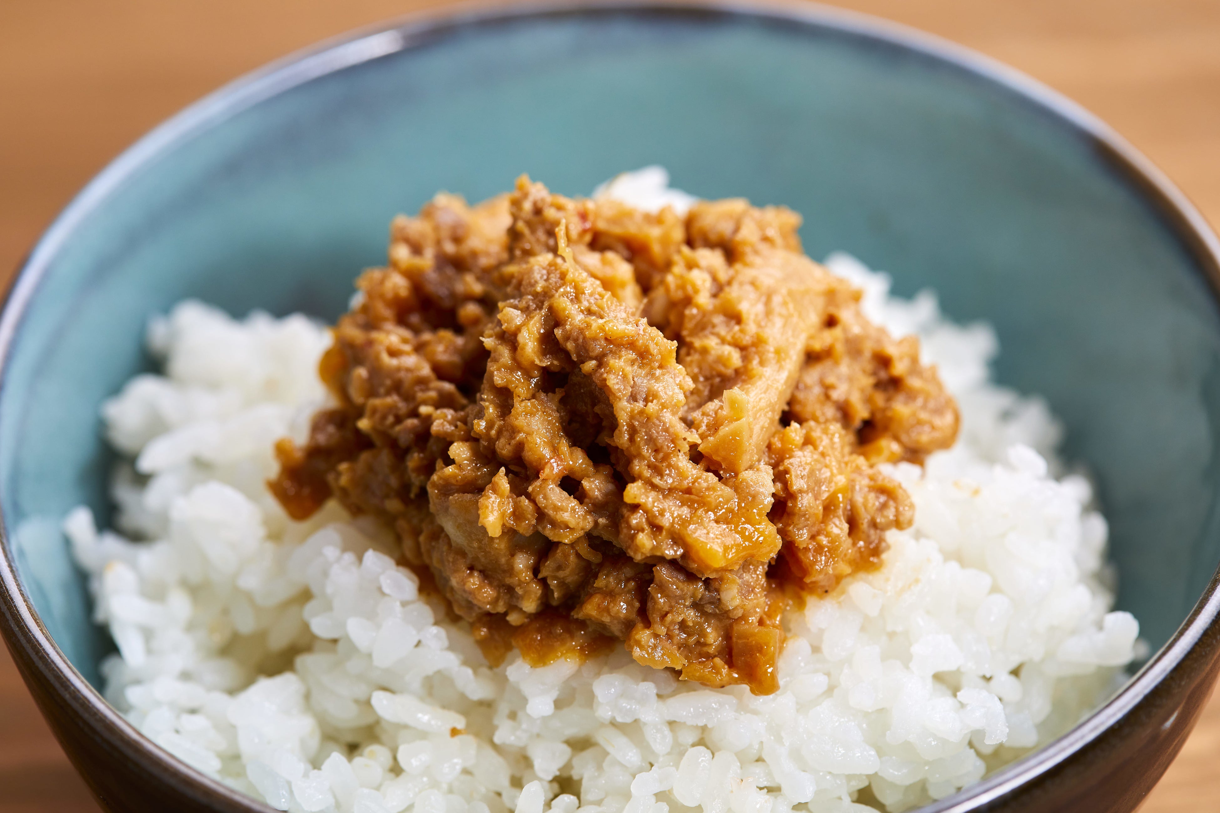 芋育ちの四万十ポークの味噌坦々