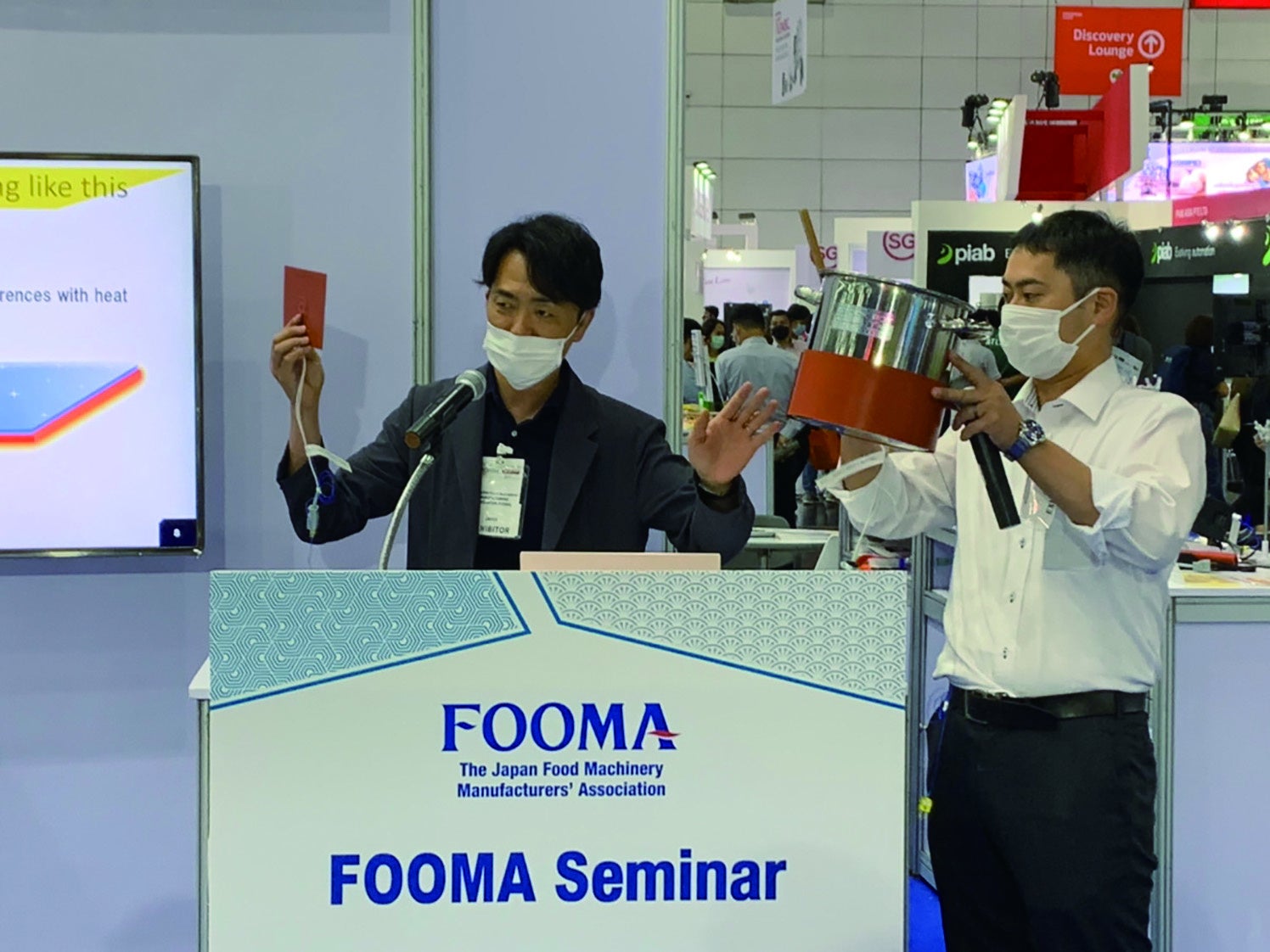 タイ及びベトナムでの展示会に出展した様子