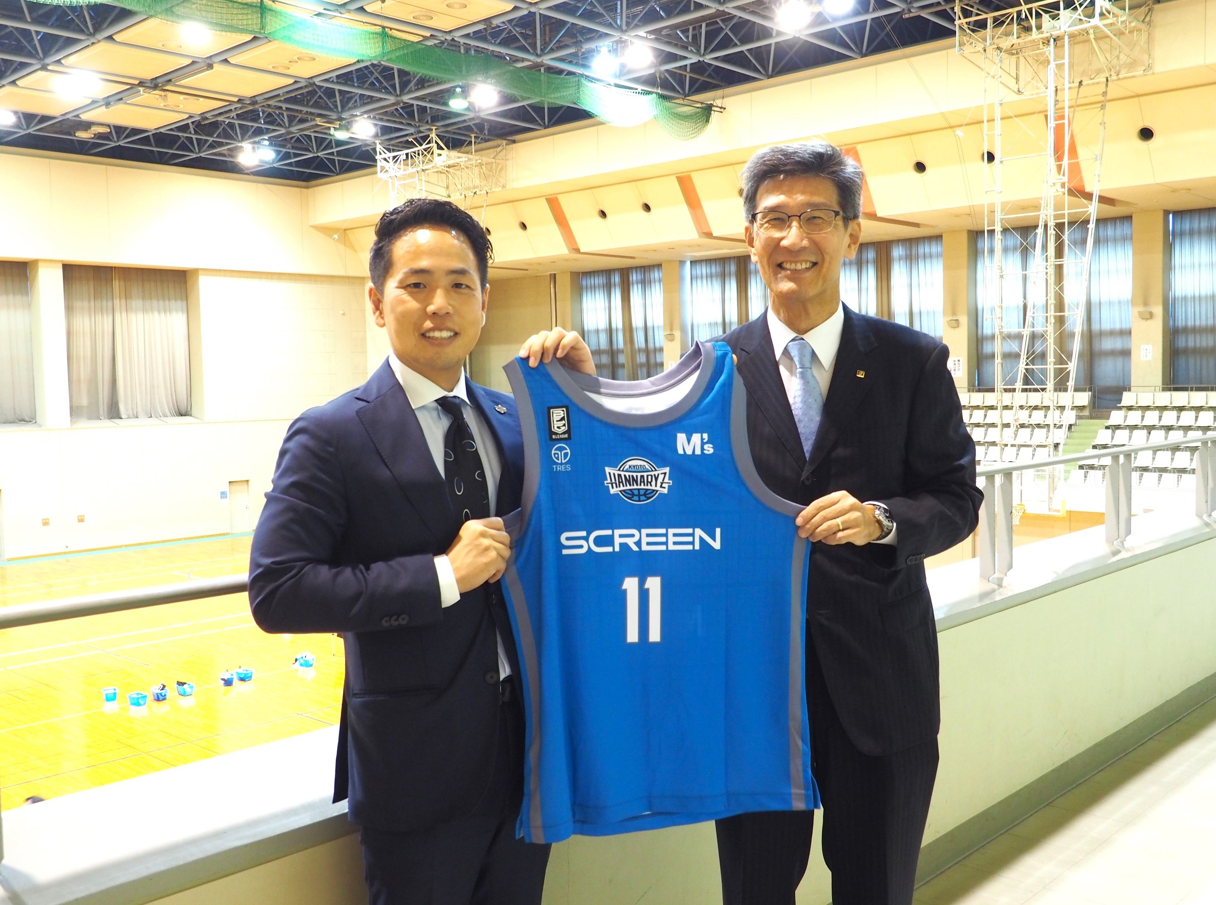 松島社長（スポーツコミュニケーションKYOTO(株)）と奈良副社長（サンコール（株））