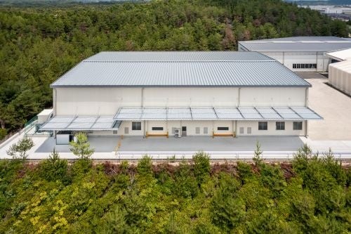 広瀬工場内の新バスバー工場（愛知県豊田市）