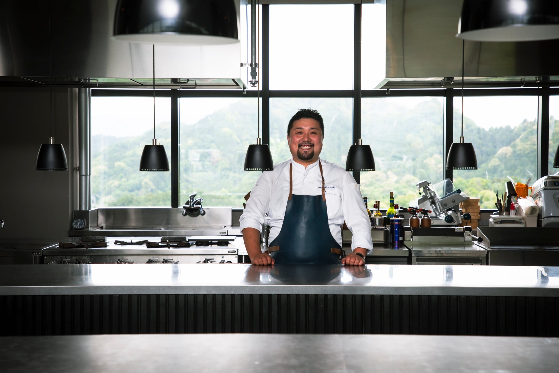 IZURUN(イスルン)料理長・中武 亮