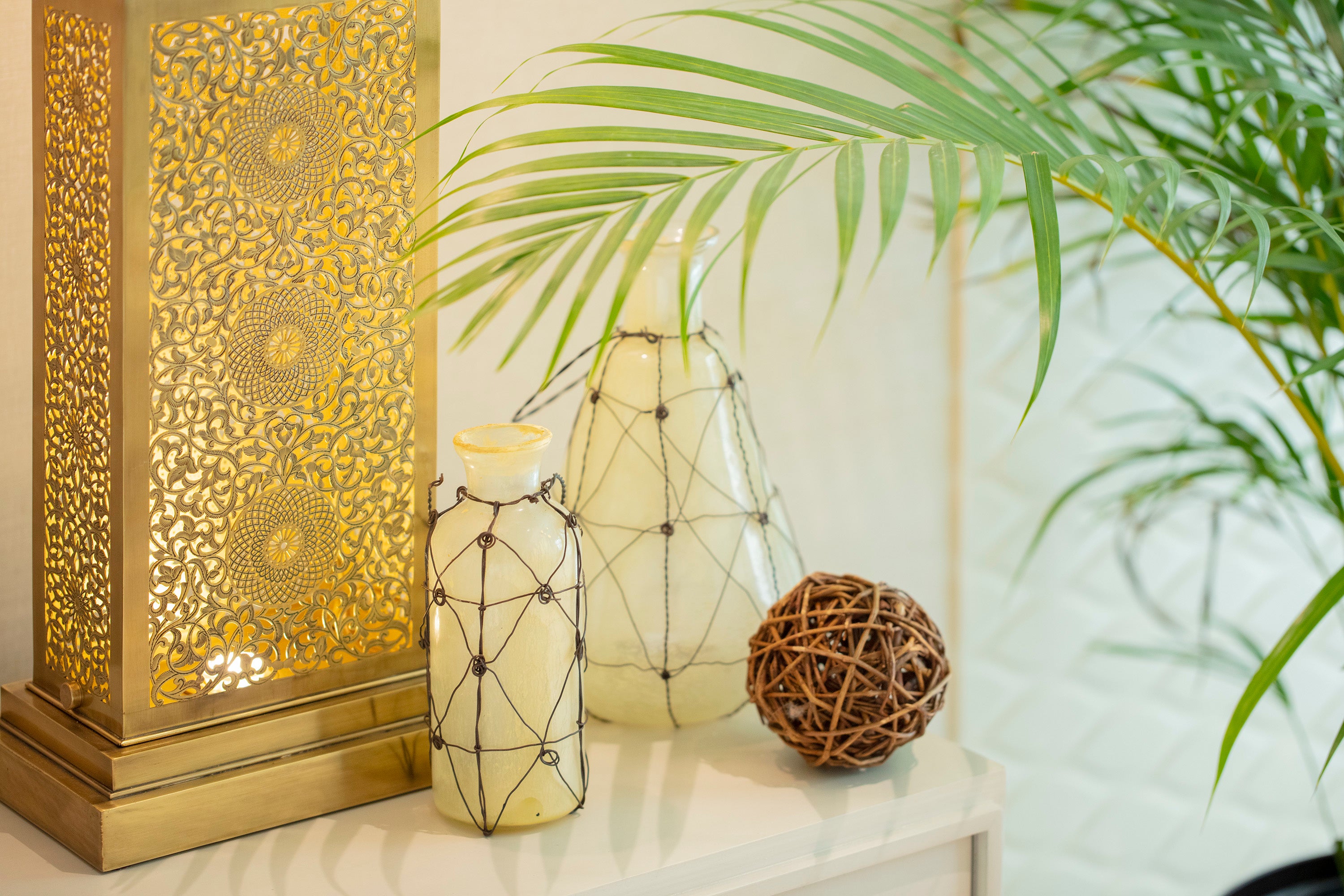 クラフトマンシップ溢れる こだわりのモロッカンランプ