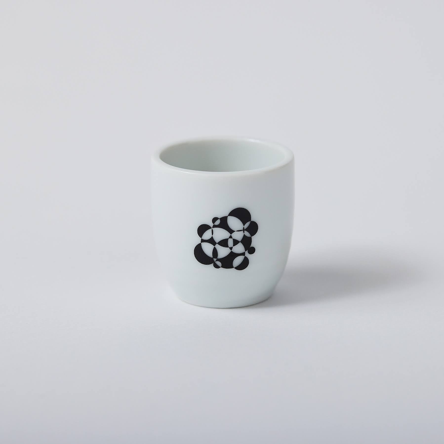 チケット購入者へ配布するオリジナルおちょこ