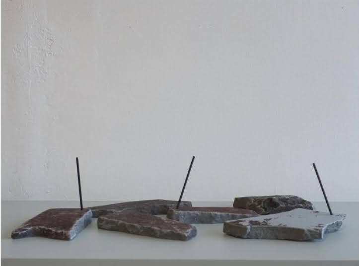 自然石お香立て（根府川石）