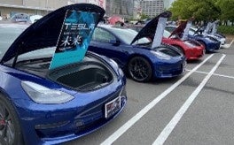 パネルはオーナーカーに展示予定