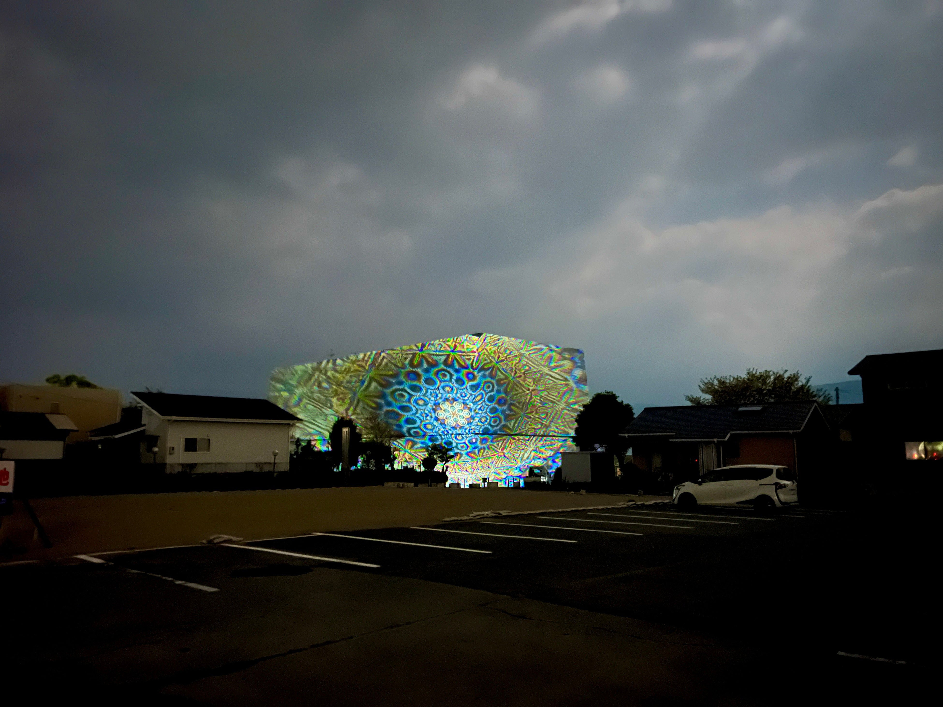 映像と音で演出