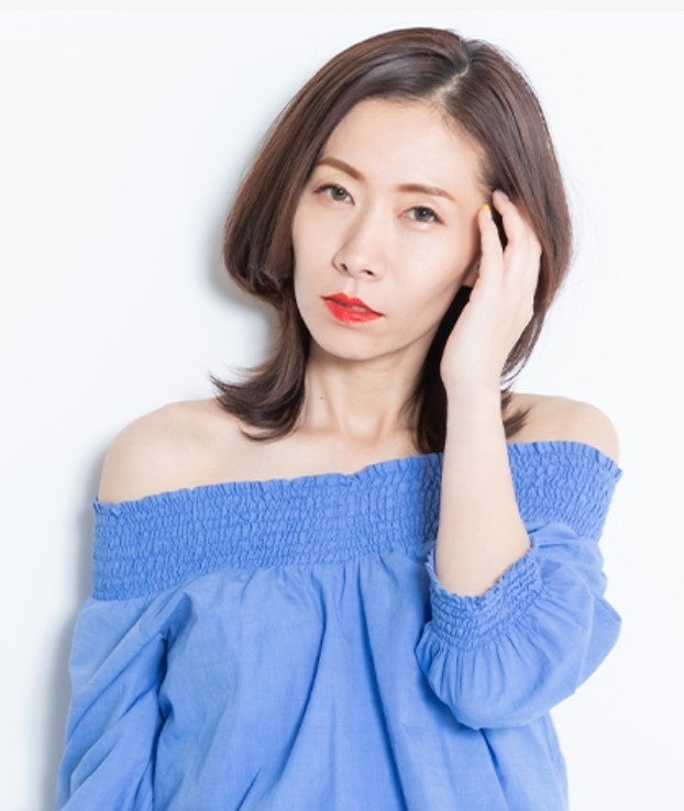 沖縄在住アラフォーライバー。 パーソナリティや司会業と並行してライブ配信アプリにて配信を開始。