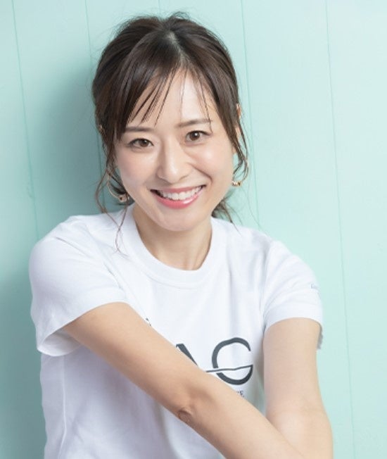 国内外で数多くの演奏拠点でジャズをはじめマルチプレイヤーとしてライブを繰り広げ脚光を浴び続けているサックスプレイヤー。