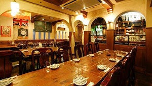 上記フロア貸切は最大80名可能！グループお馴染みの「貸切無料20大特典」付の貸切プランは幹事の方に嬉しいサービス♪