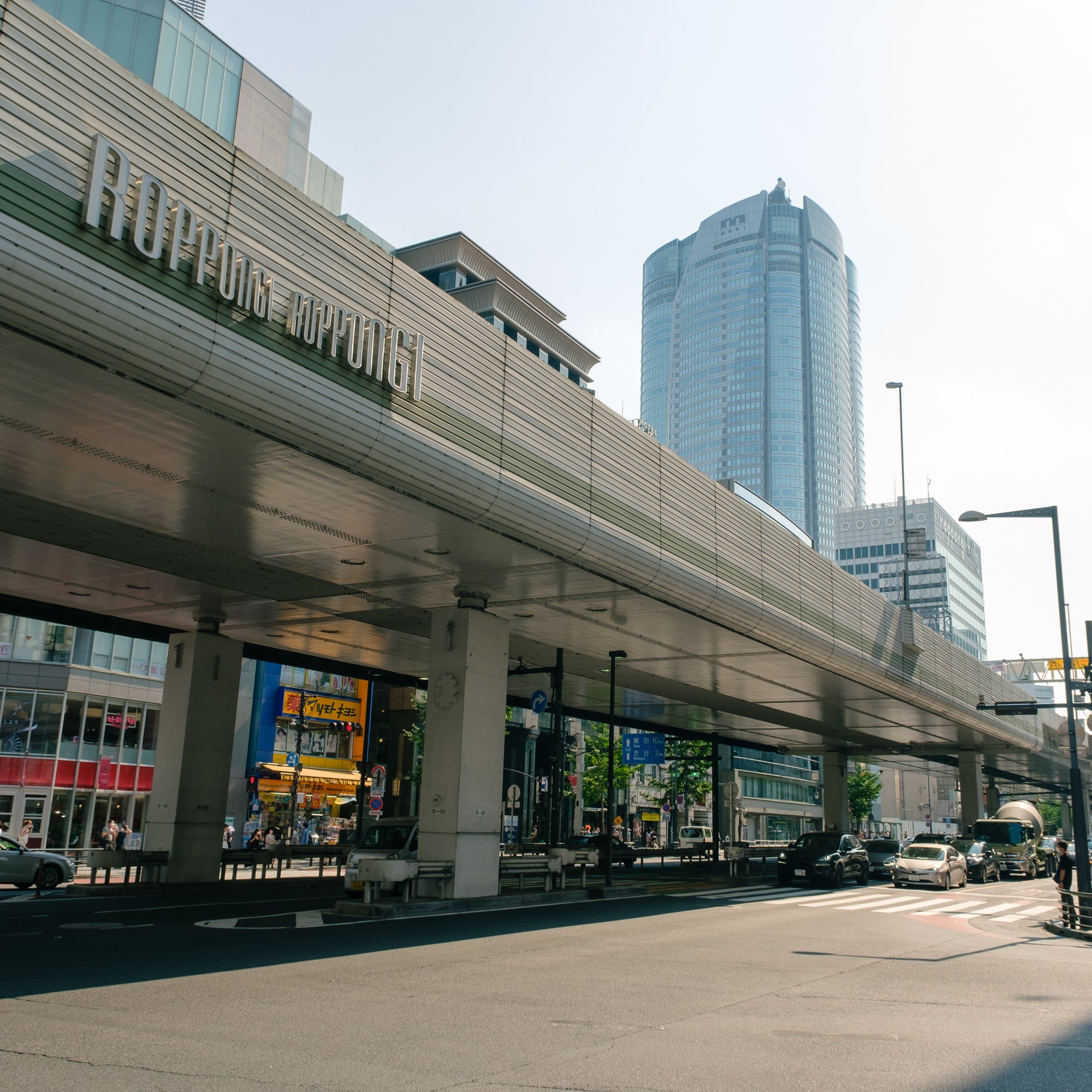 シャトルバスルート：六本木