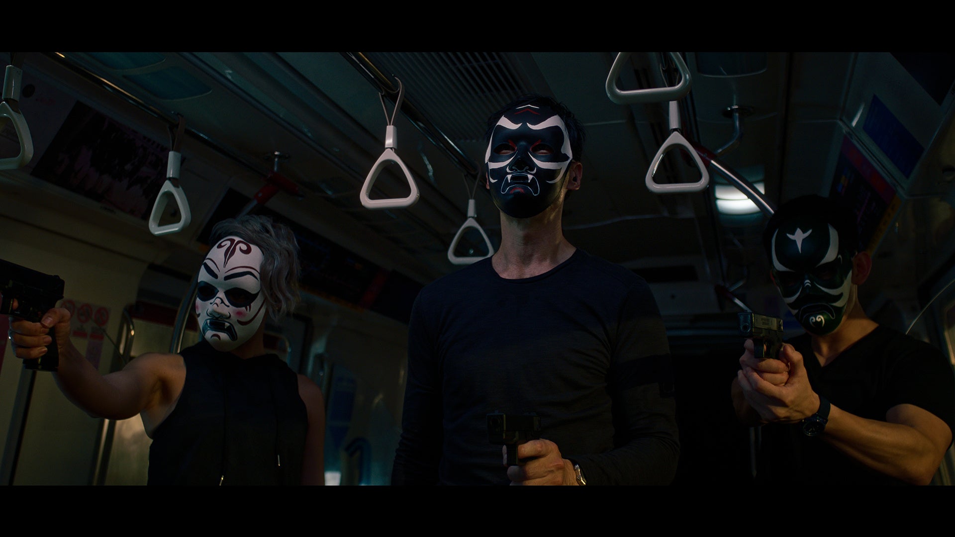 「サードレール　奪われた列車」　 © Ochre Pictures Pte Ltd Private and Confidential