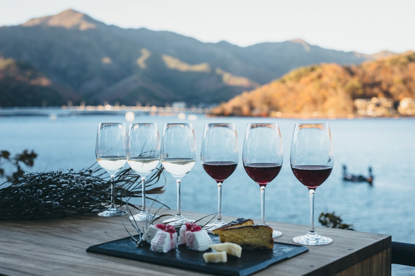 地産食材を使ったおつまみと楽しむワインテイスティング