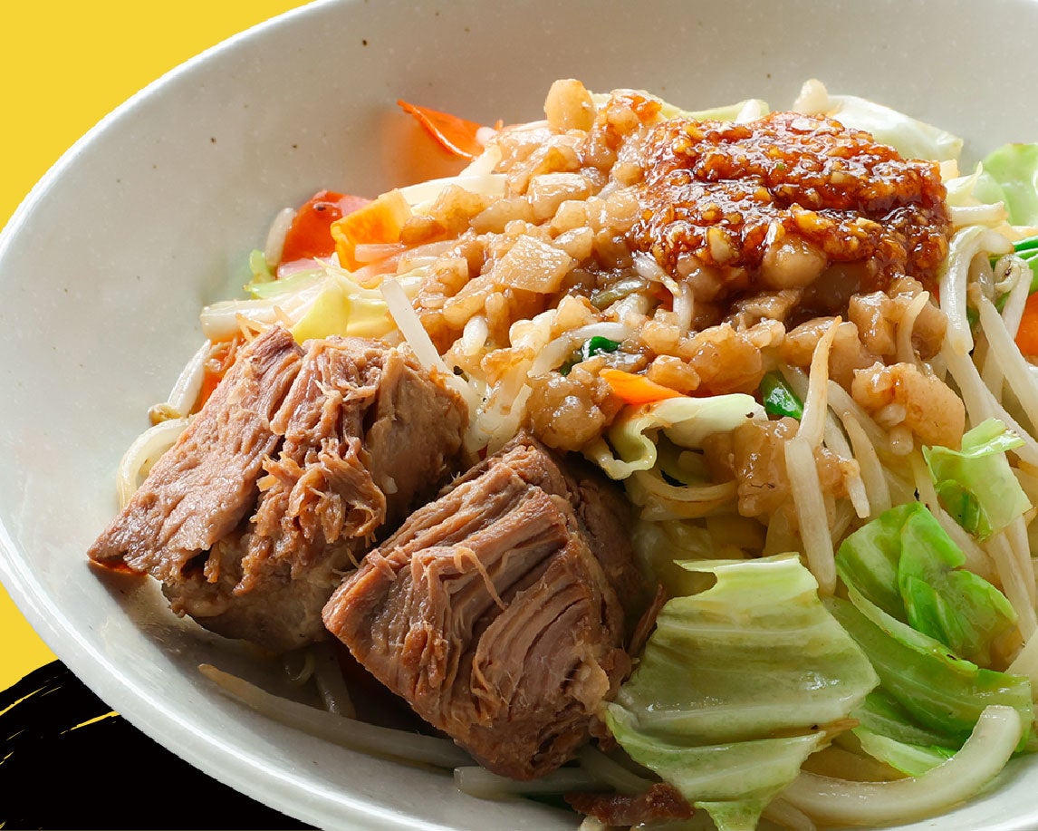 野菜炒め 塩 680円(税込)