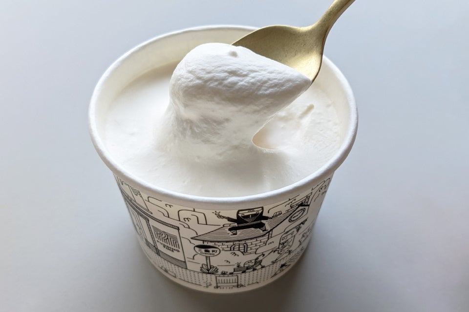 日本初※のペーパーカップで提供するクラフトプリン専門店「プリン