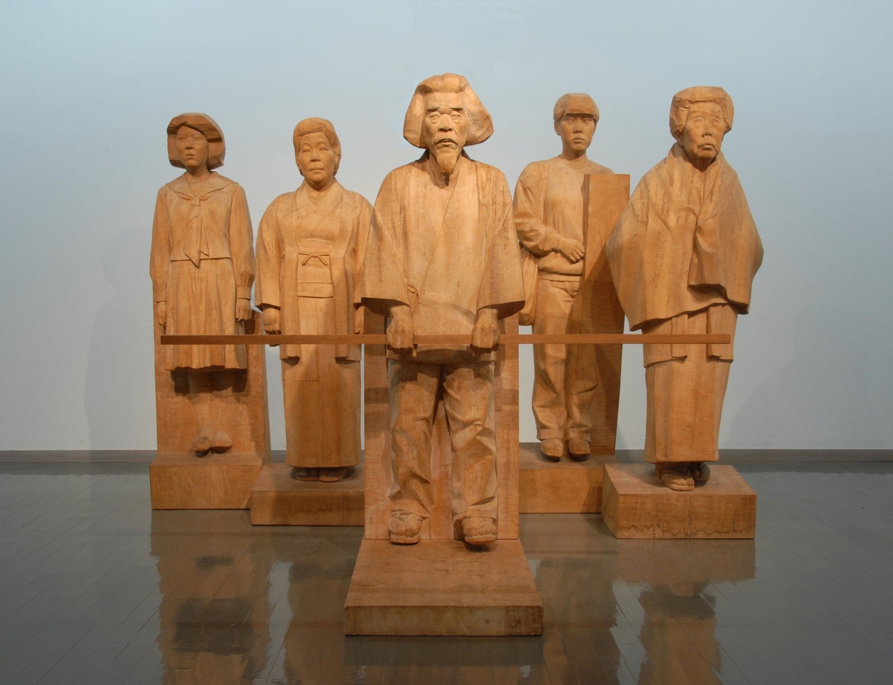 鈴木実〈家族の肖像〉1981年 相生森林美術館蔵