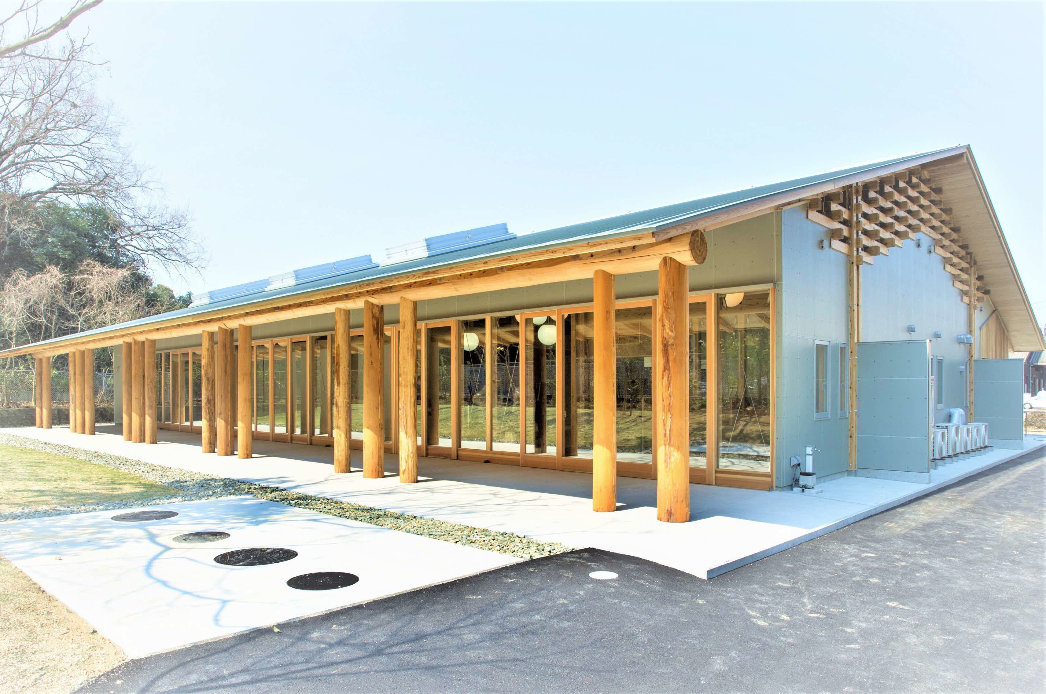 人材育成棟外観