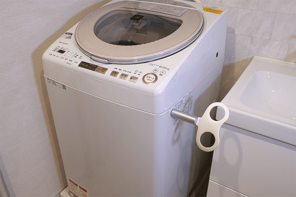 ぜんまいが回るだけで、あらゆる物に生命が宿る！