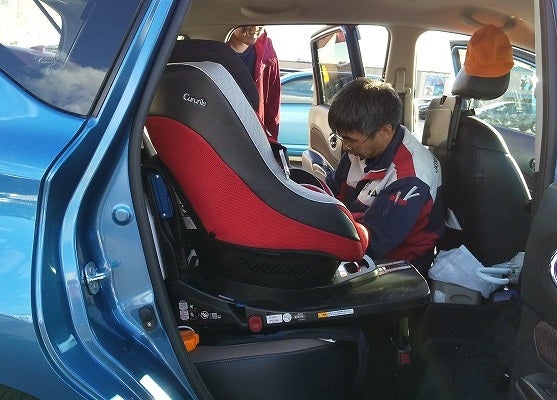 取付け点検の様子