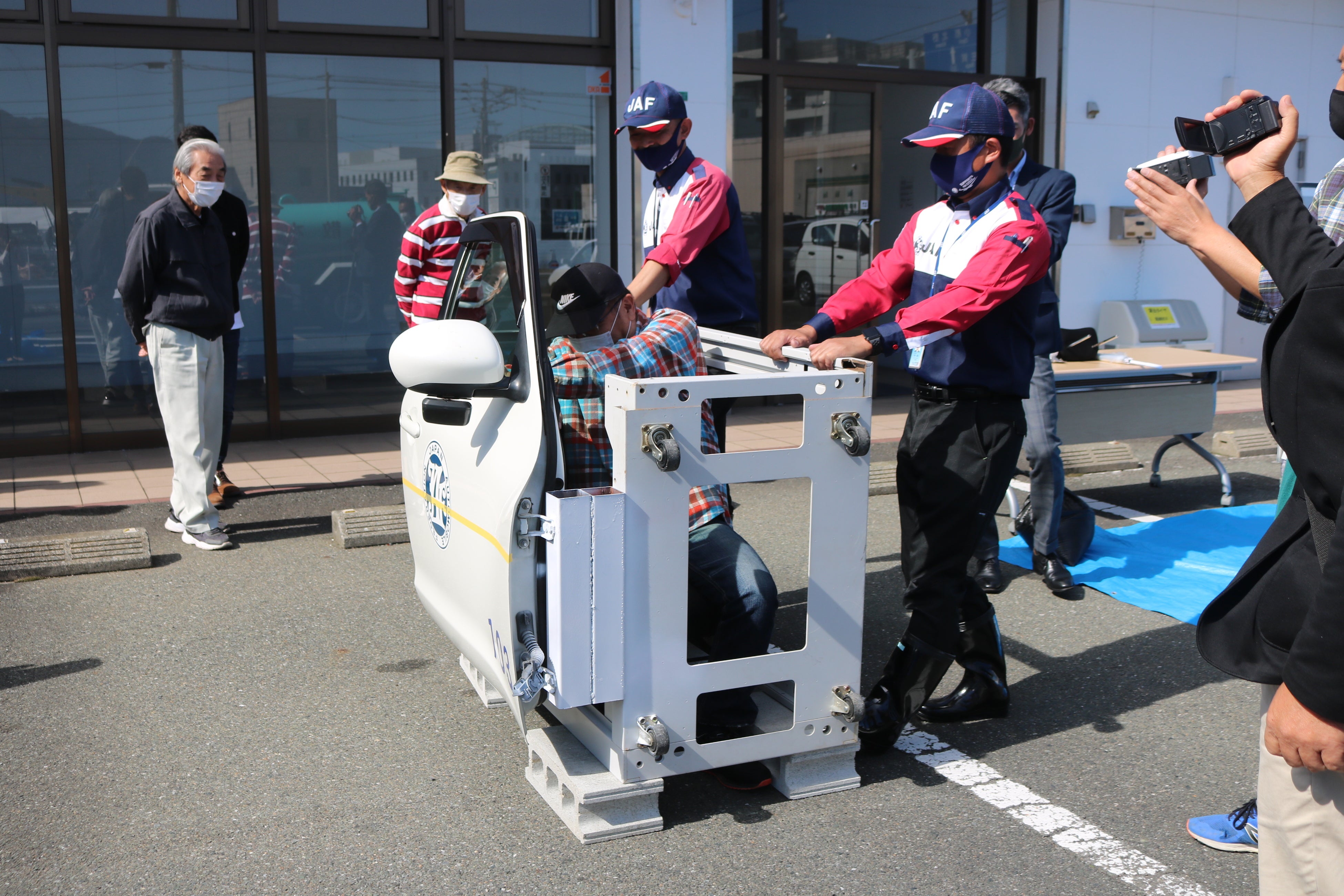 冠水時車両ドア開放体験