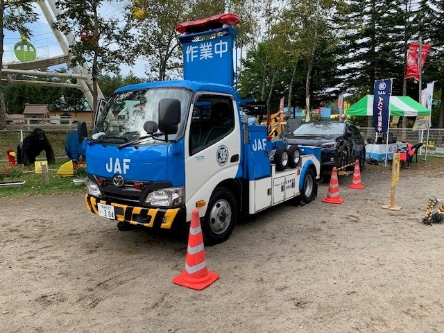 レッカー車（イメージ）