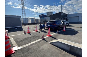 【JAF千葉】乗車したままで参加できる体験型運転実技講習会