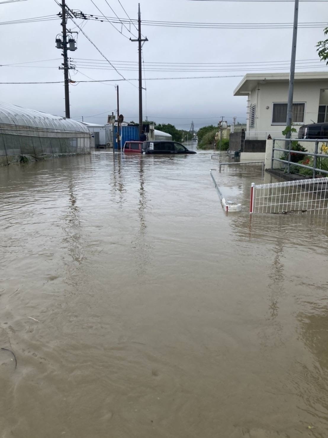 ２０２２年５月３１日　豊見城市座波の冠水道路