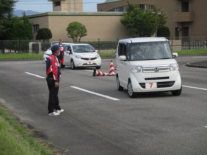 パイロンスラローム