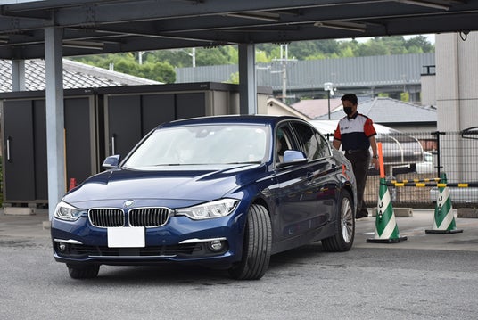 【JAF滋賀】苦手な「車庫入れ」を約60分練習!「ドライバーズセミナー 車庫入れコース」を開催 【JAF滋賀】苦手な「車庫入れ」を約60分練習!「ドライバーズセミナー 車庫入れコース」を開催