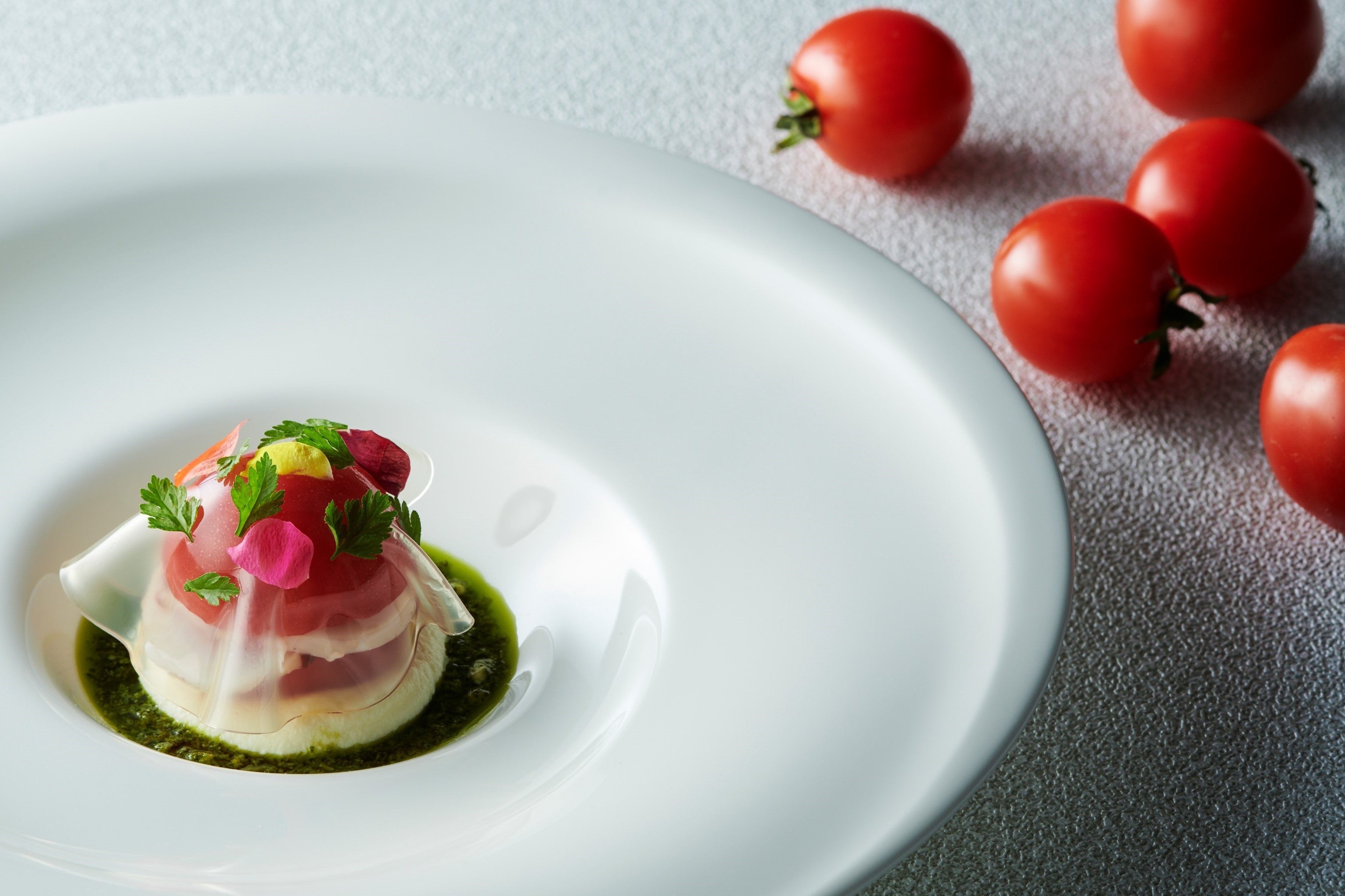 赤井川村産フルティカトマトを使った前菜