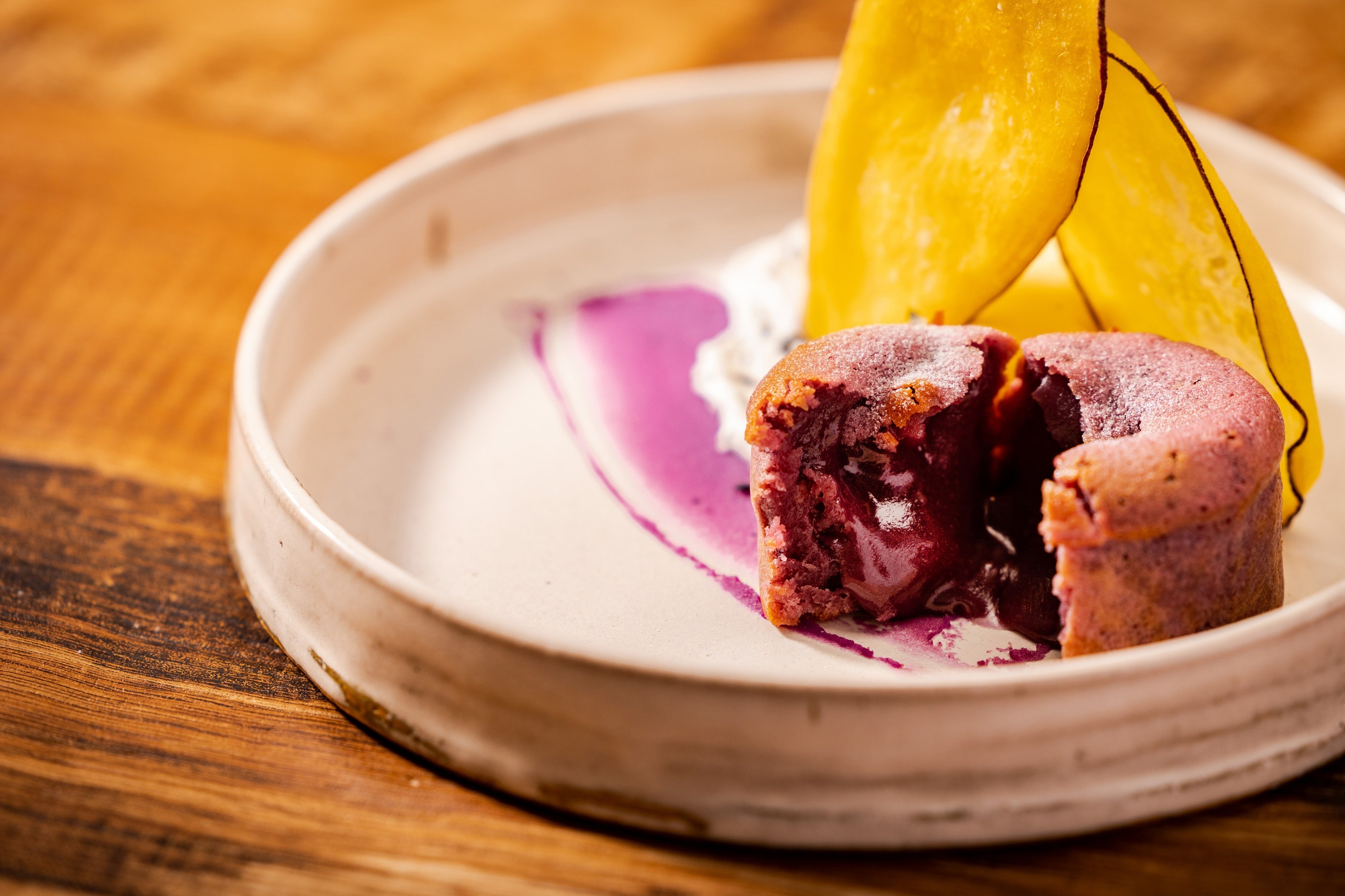 紫芋のフォンダンショコラ