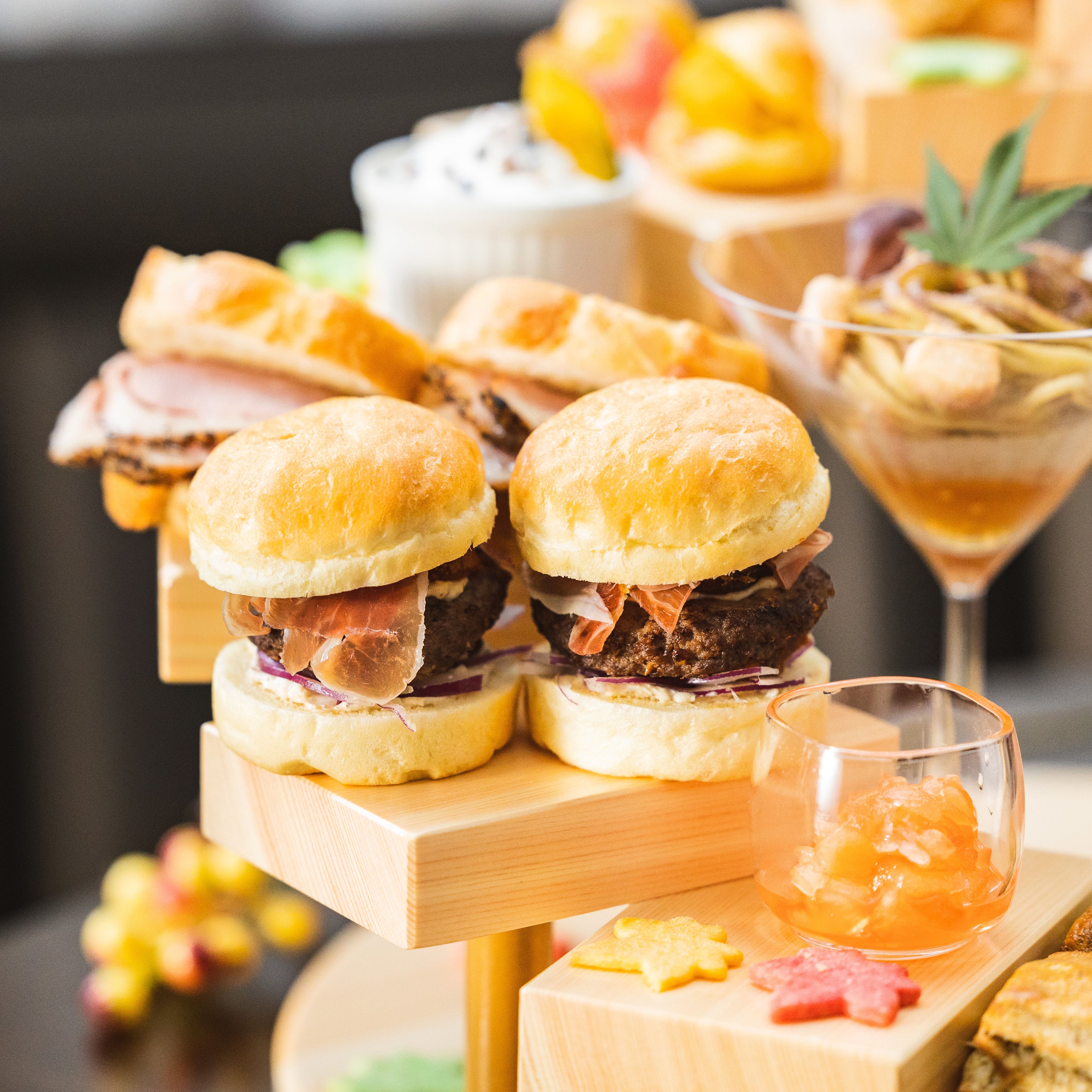 黒毛和牛の柿バーガー