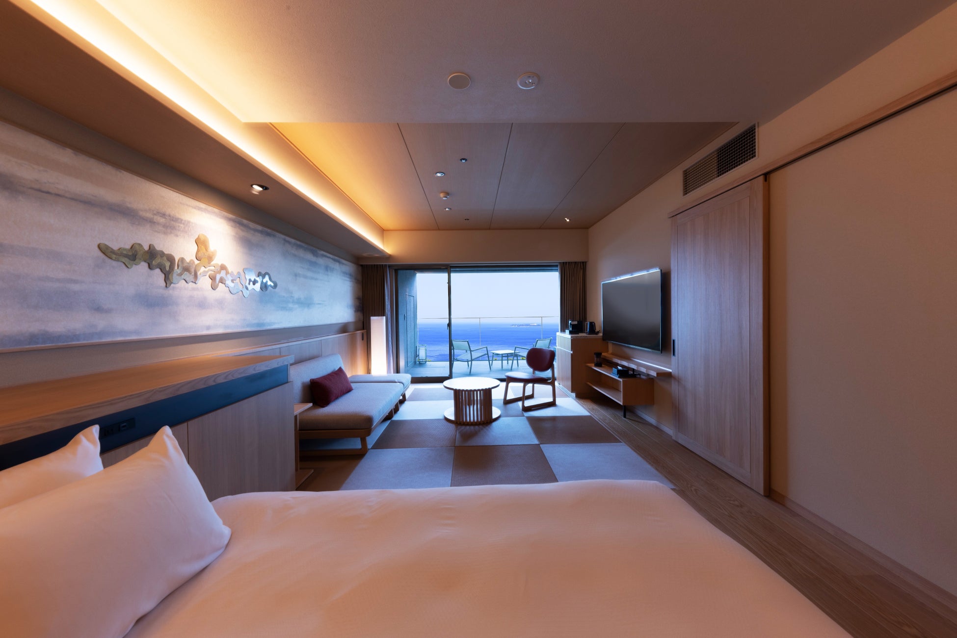 朝焼けに浮かぶ雲を想起したデザイン(和タイプ)