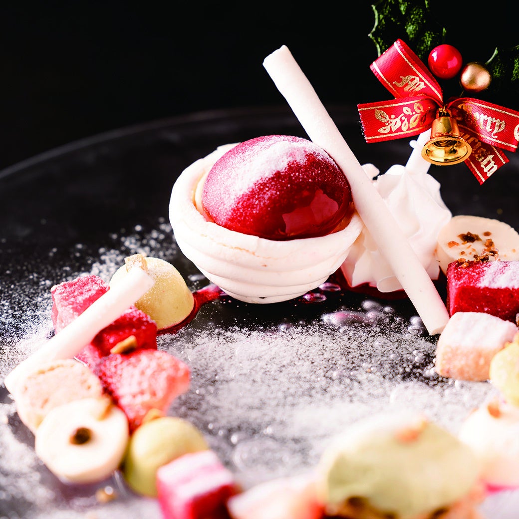 ピスタチオとベリーのヴァシュラン　クリスマスリース仕立て