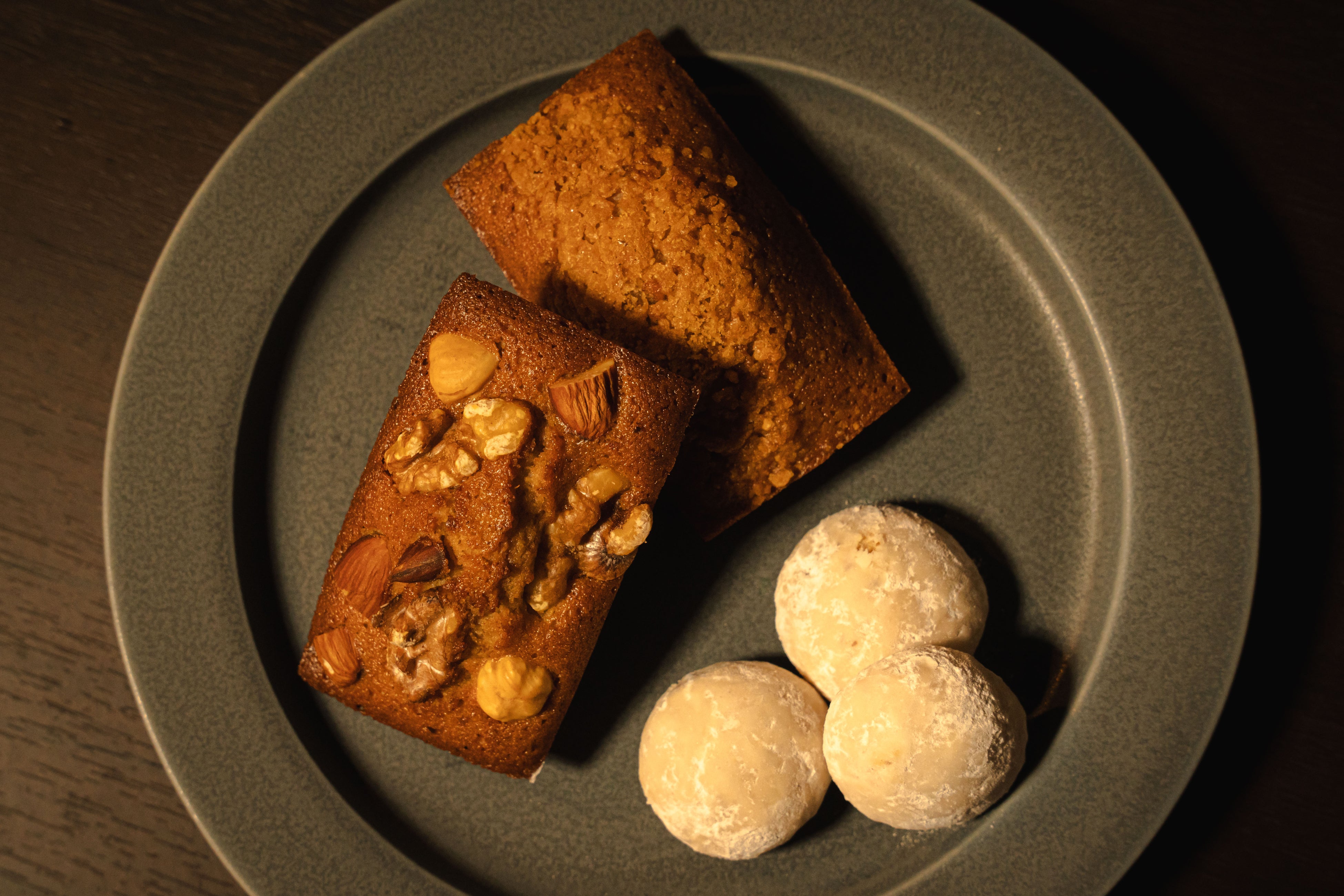 札幌市内の菓子店から届く焼き菓子（イメージ）