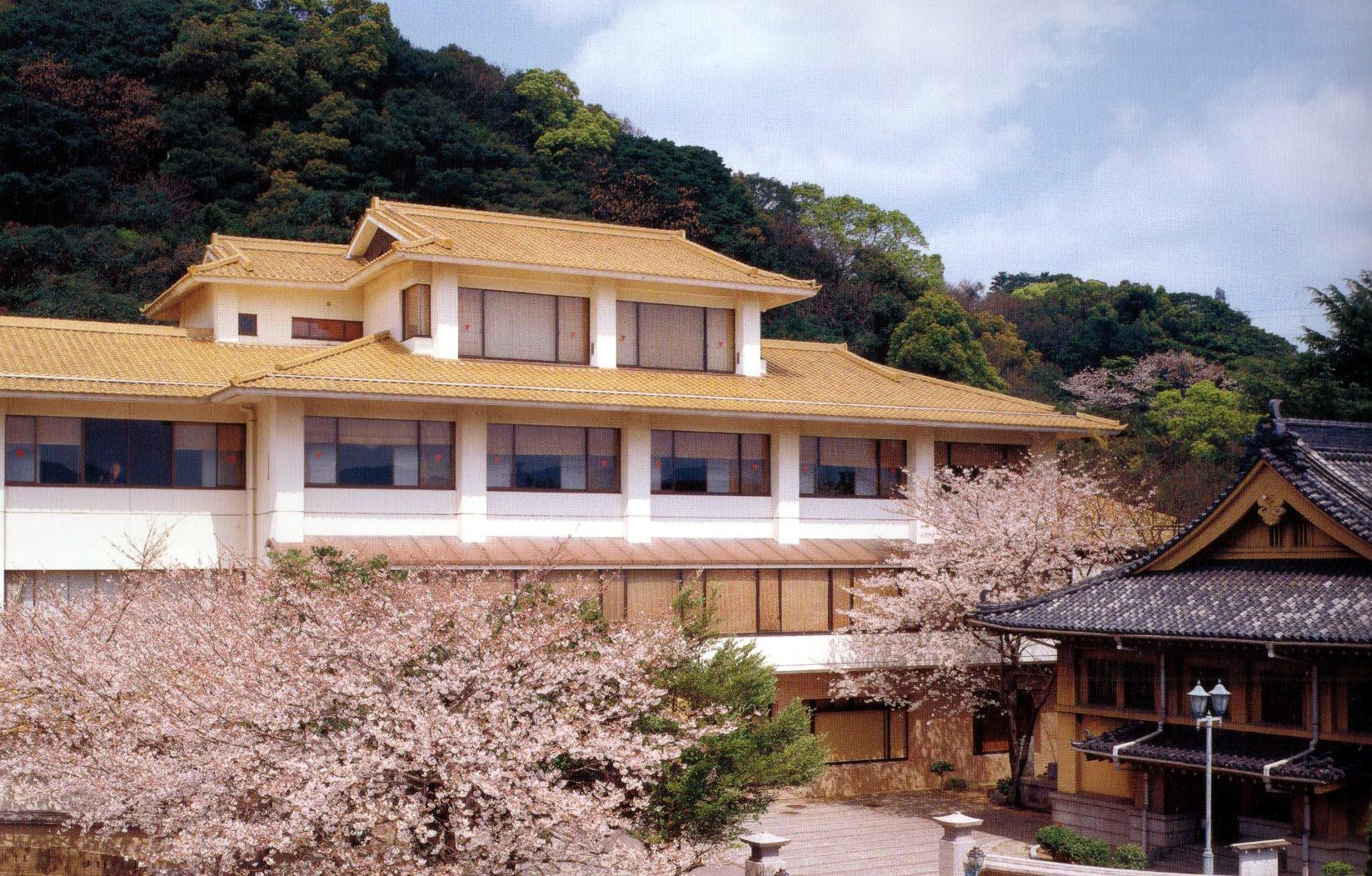 春帆楼本店全景