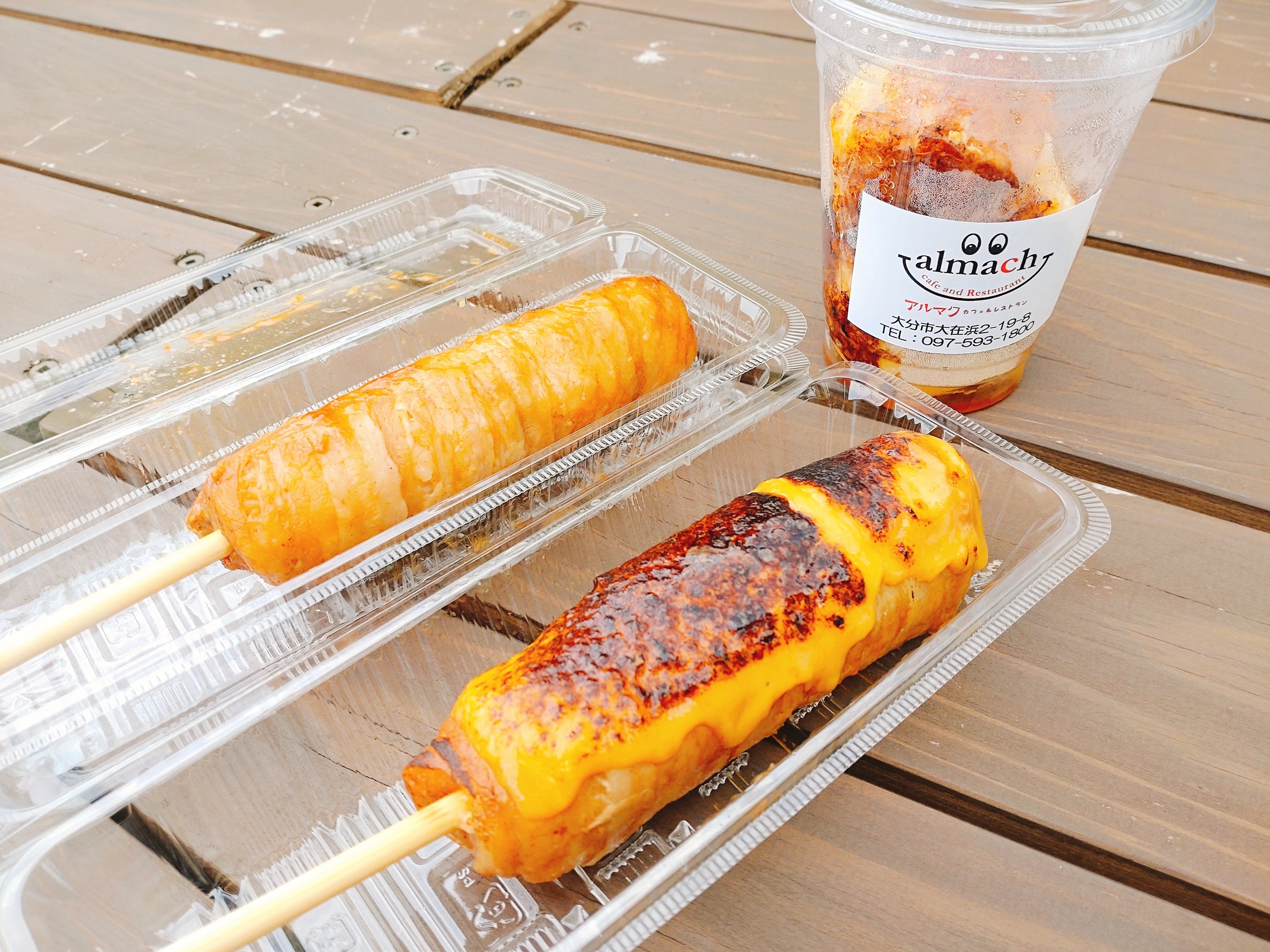 「モバイルカフェジェニータ」肉巻きおにぎり