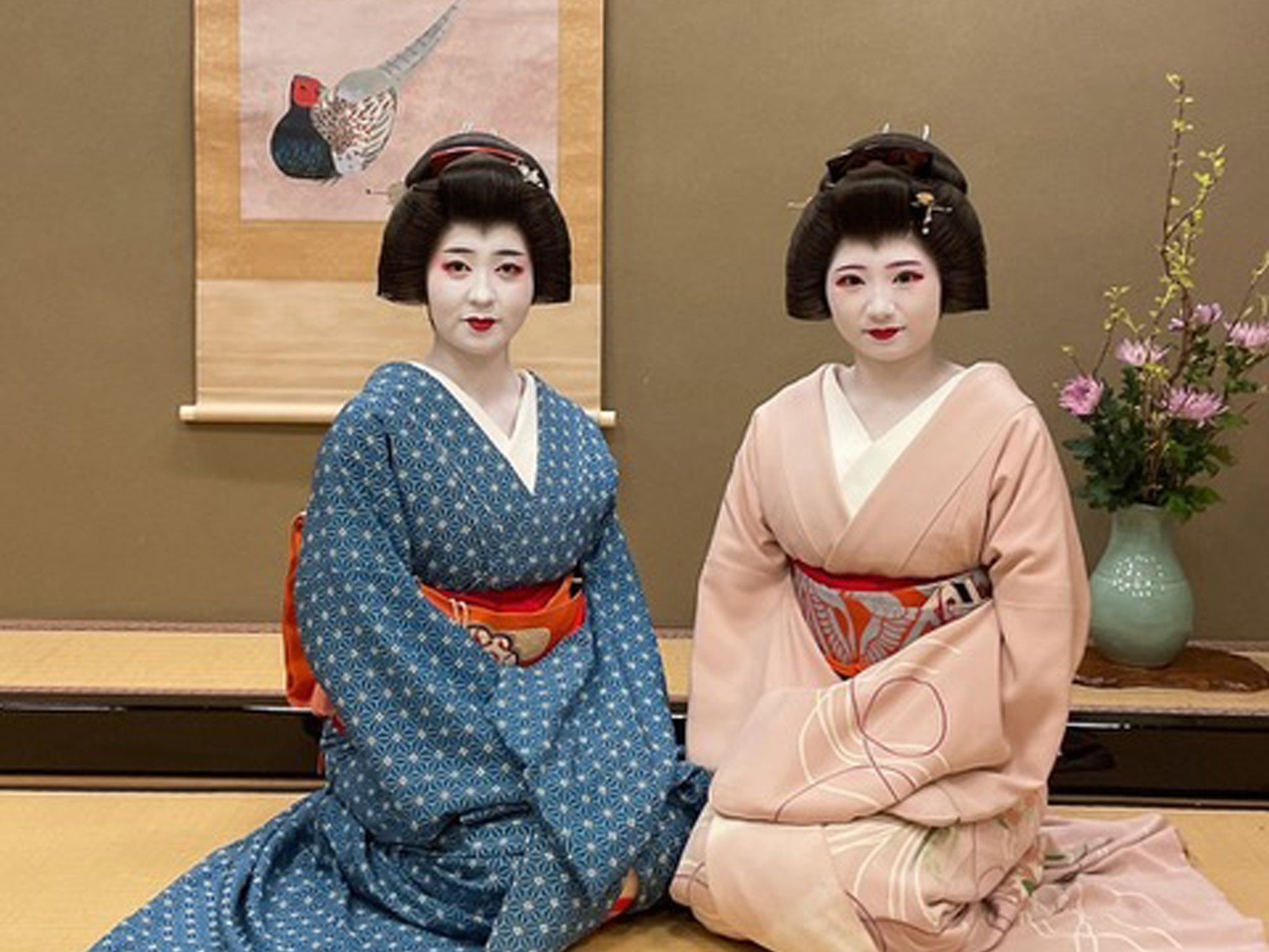 杉玉 約30センチ‼️ラッピング、 のし付き お客様ご注文品♪ 杉玉 約30