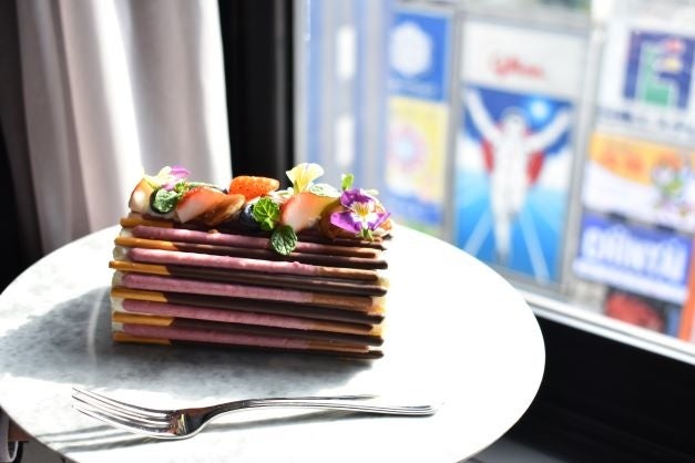 【ポキ旅限定】ホテル監修ポッキーケーキプランイメージ