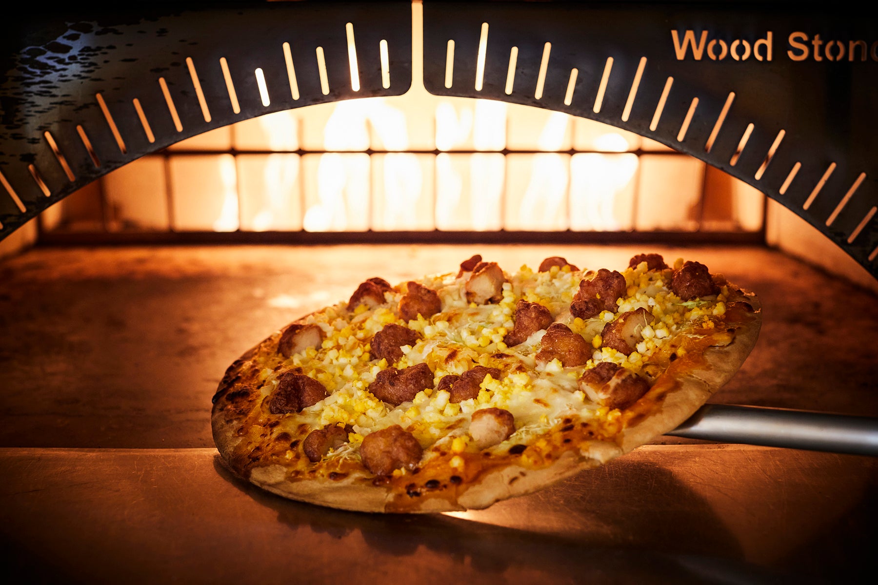 4月：ごま油香る鶏マヨピッツァ