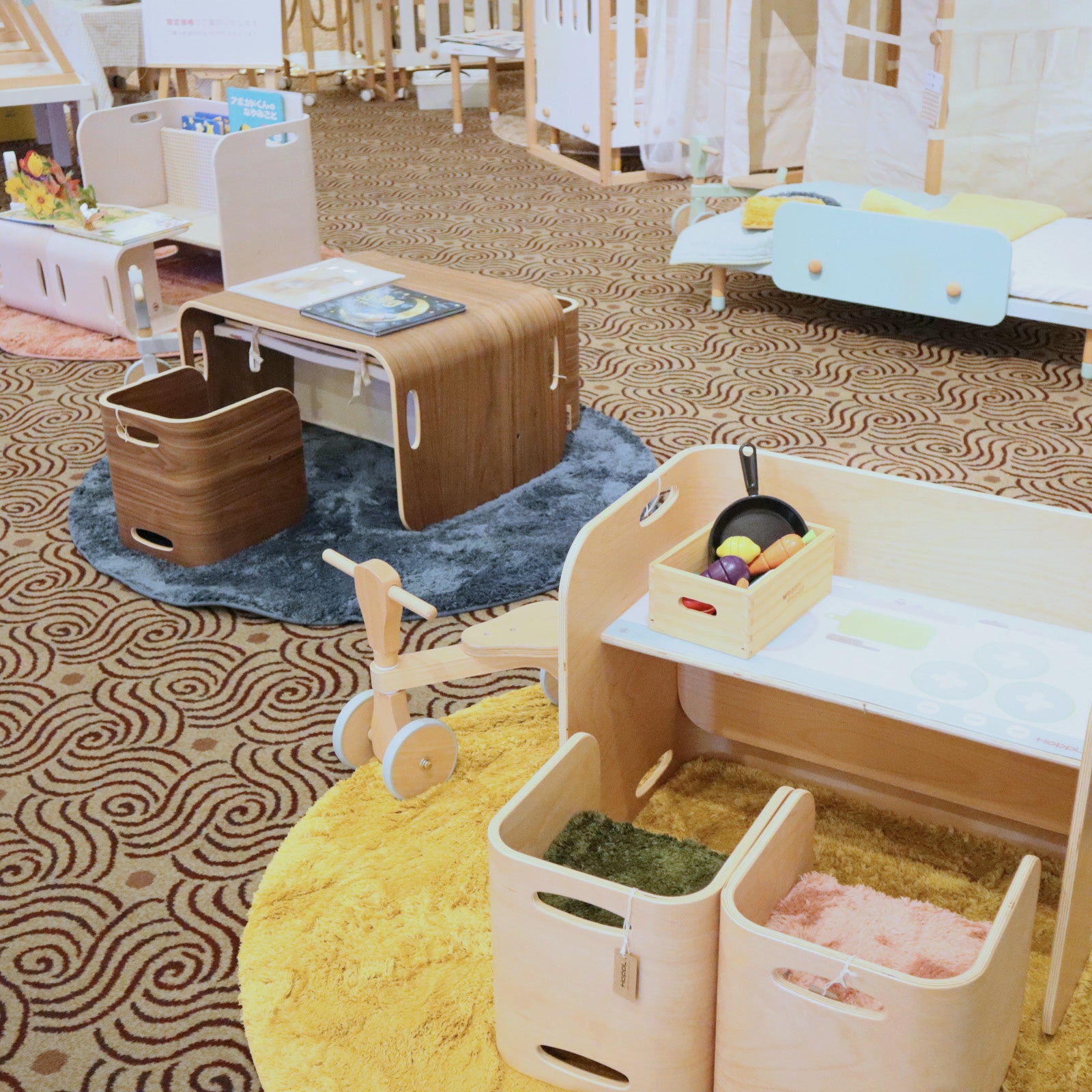 コロコロチェア＆デスク