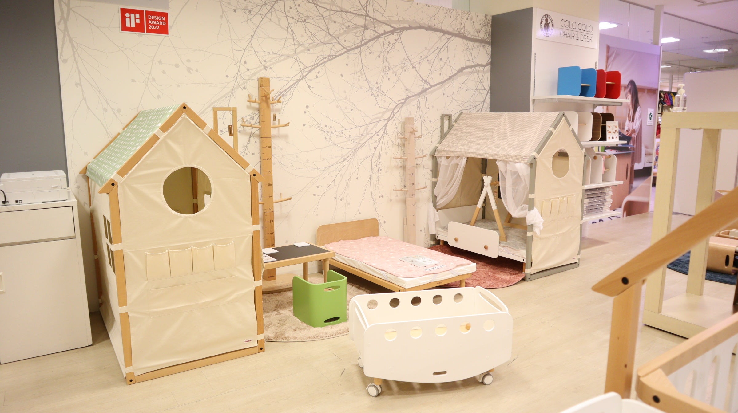 子ども部屋に見立てたディスプレイ