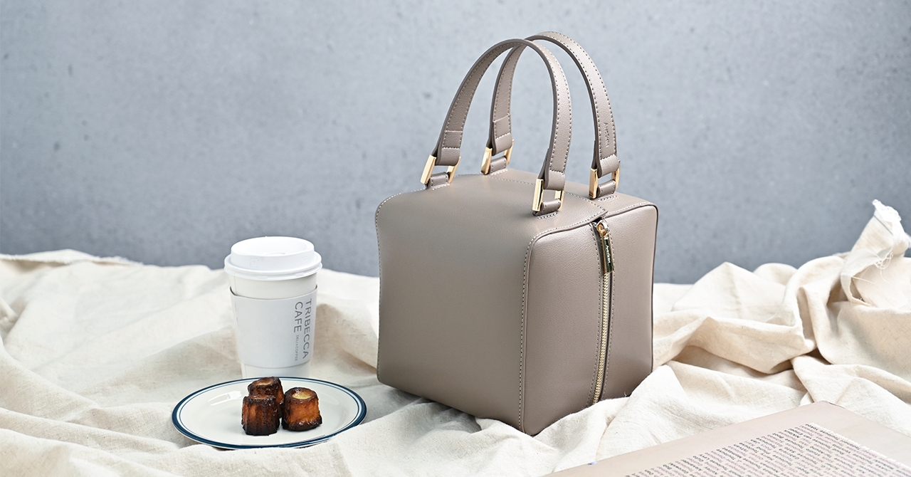 アナタシア 5人体制時のサイン入りバッグ アナタシア 5人体制時の