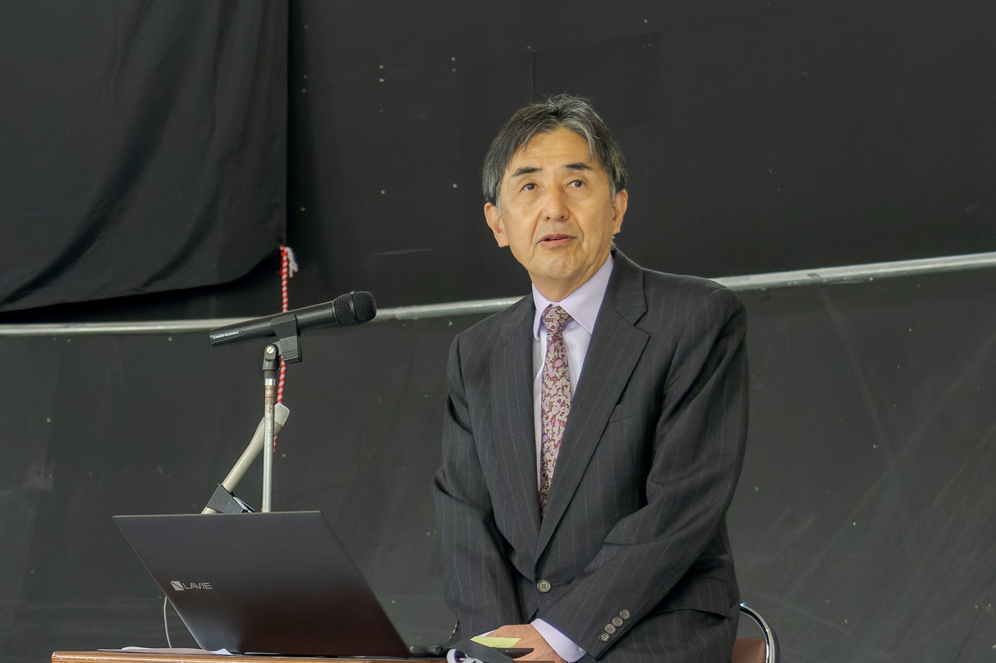 創部の経緯を語り、未来のオリンピアン輩出に期待を寄せる田原誠校長