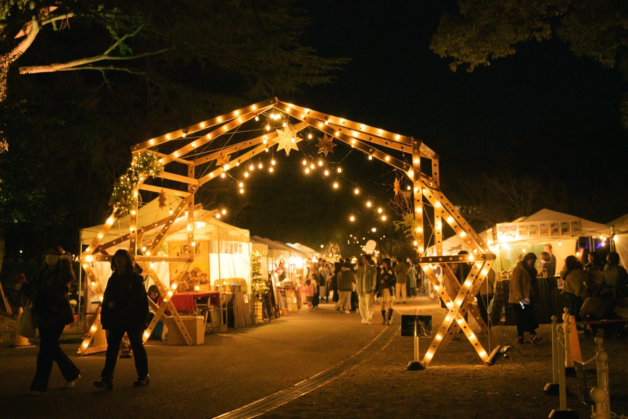 【出店者募集・締切は今月末10/30】静岡・駿府城公園に今年も大型クリスマスマーケットがやってくる「Wonderful Christmas と ランタンナイト 2026」12月18日〜20日開催