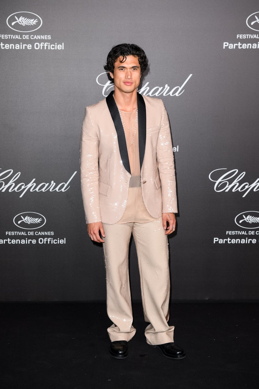 チャールズ・メルトン(Charles Melton)Photo Valentino SGPItalia