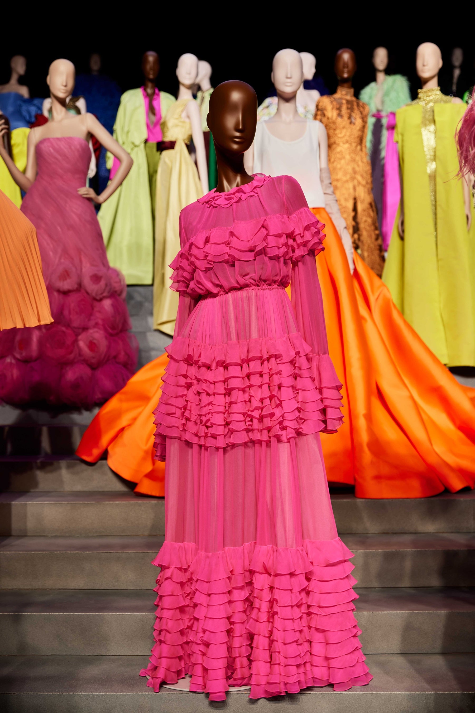 Valentino. 30 anni di magia ヴァレンティノ - 古本買取販売